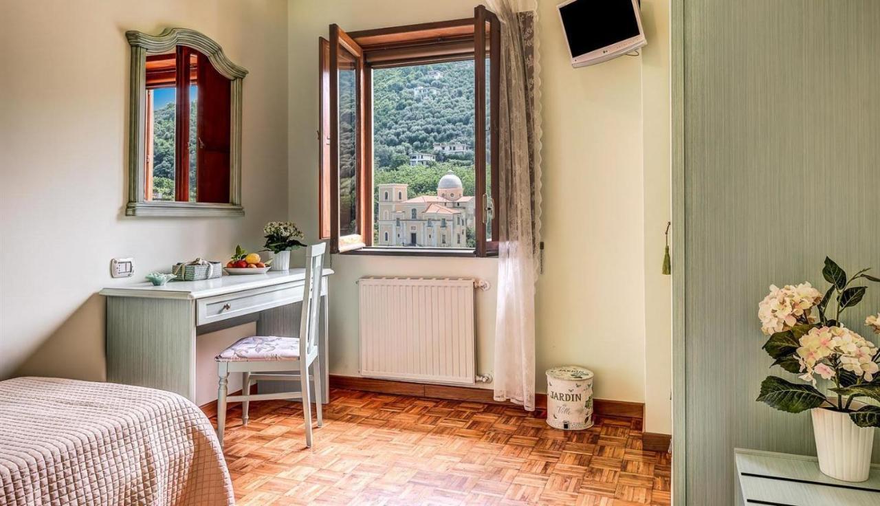 Villa Dei Fiori - Exclusive Villa With Garden In Sorrento Coast Vico Equense Εξωτερικό φωτογραφία